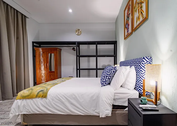 Jimbaran Bliss Villa, Bali ベッド・アンド・ブレックファスト クタ